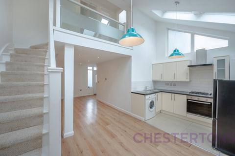2 bed semi-detached house for rent in Theodore Road, Lewisham, SE13