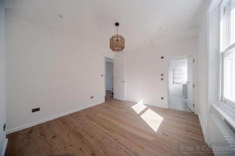 3 bedroom duplex for sale, Priory Terrace South Hampstead , London