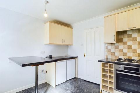 14 Bryn Gorwel, Carmarthen, SA31 1SG