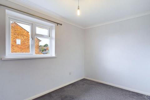 14 Bryn Gorwel, Carmarthen, SA31 1SG