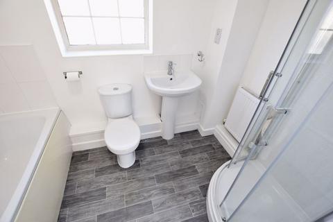 12 Bridgewater Way, Ravenfield, Rotherham, S65 4GH