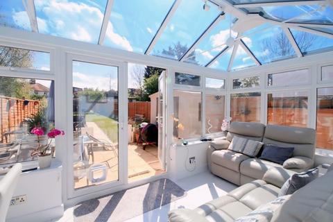 36 Farm Road, Edgware, HA8 9LT