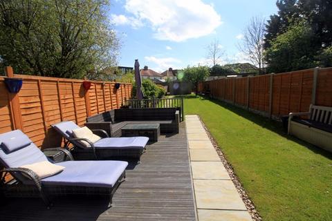 36 Farm Road, Edgware, HA8 9LT