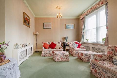 3 bedroom apartment for sale, Ashworth Mansions, W9