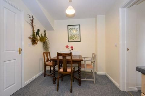 2 bedroom terraced house for sale, Flowers Yard, Chippenham