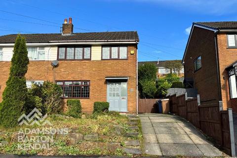 3 bedroom semi-detached house to rent, Harewood Way, Rochdale