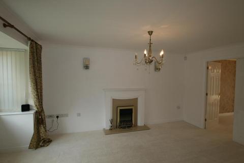 4 bedroom detached house to rent, Frithwood Drive, Dronfield, S18