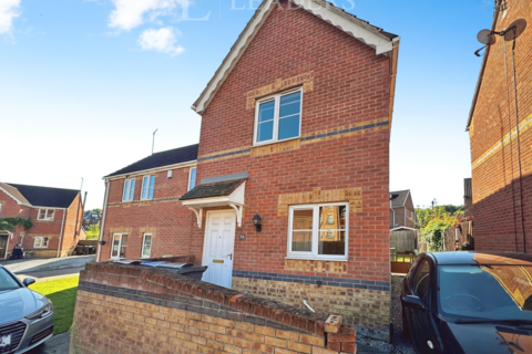 2 bedroom semi-detached house to rent, Portland Street, Barnsley