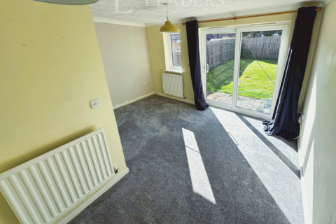 2 bedroom semi-detached house to rent, Portland Street, Barnsley