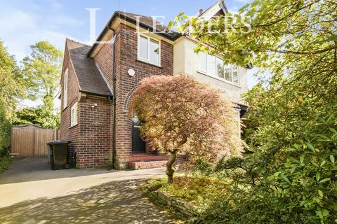 4 bedroom detached house to rent, Woodhead Drive, Hale, WA15