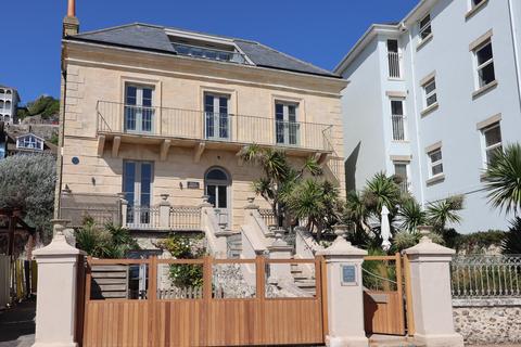 2 bedroom apartment to rent, Esplanade, Ventnor