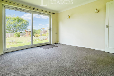 2 bedroom bungalow to rent, Agris, Prentices Lane, IP12