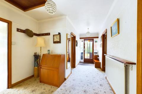 3 bedroom detached bungalow for sale, Town End, Caterham on the Hill