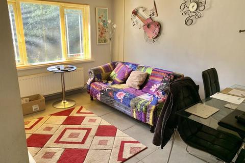 3 Heol Caredig, Tonna, Neath, SA11 3LQ