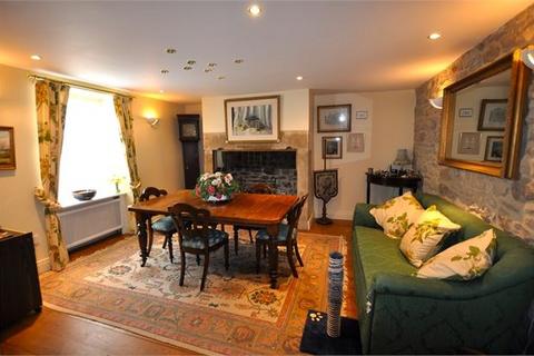 4 bedroom cottage for sale, Front Street, Corbridge NE45