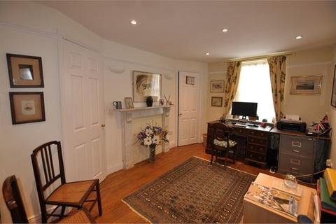 4 bedroom terraced house for sale, Front Street, Corbridge NE45