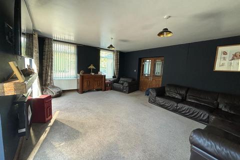 4 Bellvue Road, Llanelli, SA14 9LN