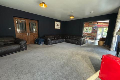 4 Bellvue Road, Llanelli, SA14 9LN