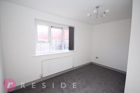 2 bedroom apartment to rent, Park Road, Rochdale OL12