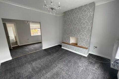 2 bedroom terraced house to rent, Thomas Street, Shildon