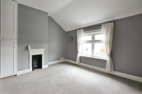 2 bedroom semi-detached house for sale, Croft Road, Cheltenham GL53