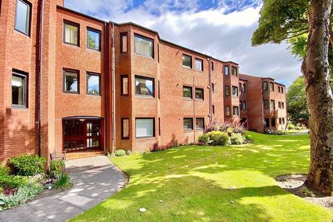 3 bedroom apartment for sale, Savoy Park, Ayr