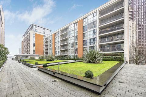 1 bedroom apartment for sale, Western Gateway, London E16