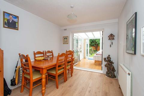 3 bedroom semi-detached house for sale, Lockesley Drive, Orpington, BR5 2AB