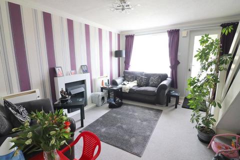 2 bedroom terraced house to rent, Luton LU3