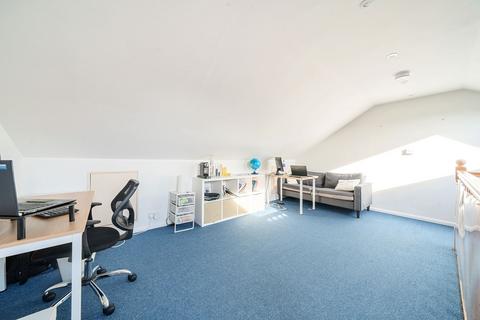 76 Albert Street, Windsor, SL4 5BU