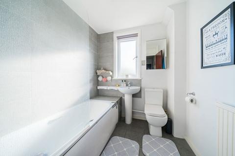 76 Albert Street, Windsor, SL4 5BU
