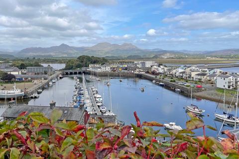 4 bedroom terraced house for sale, Roche Terrace, Porthmadog, Gwynedd, LL49