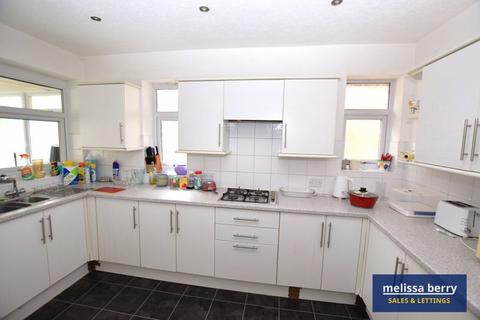 2 bedroom bungalow for sale, Bury Old Road, Manchester M45