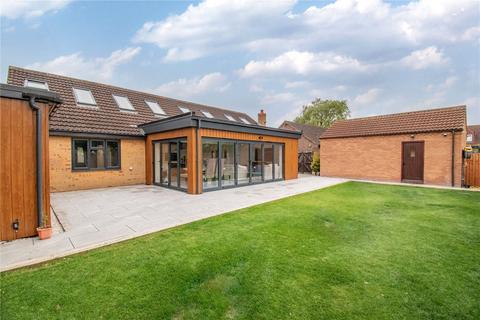 5 bedroom bungalow for sale, Fox Court, Crowle, Scunthorpe, North Lincolnshire, DN17