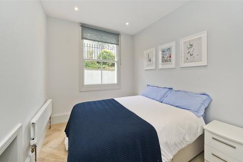 3 bedroom maisonette to rent, London W8