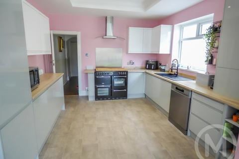 4 bedroom terraced house for sale, Chatsworth Avenue, Bispham, FY2 9AN