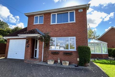 3 bedroom detached house for sale, St. Whites Road, Cinderford GL14