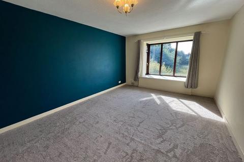 2 bedroom apartment to rent, Rose Green Close, Bristol