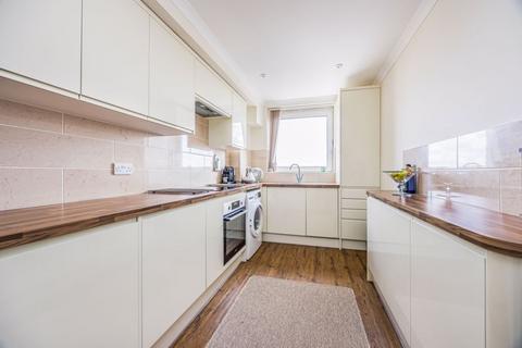 2 bedroom flat for sale, Blount Road, Portsmouth