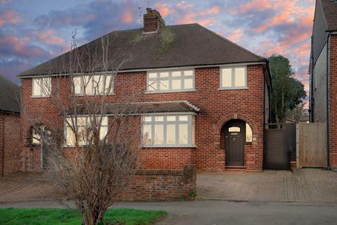 2 bedroom semi-detached house to rent, 23 Rydes Hill Road, Guildford