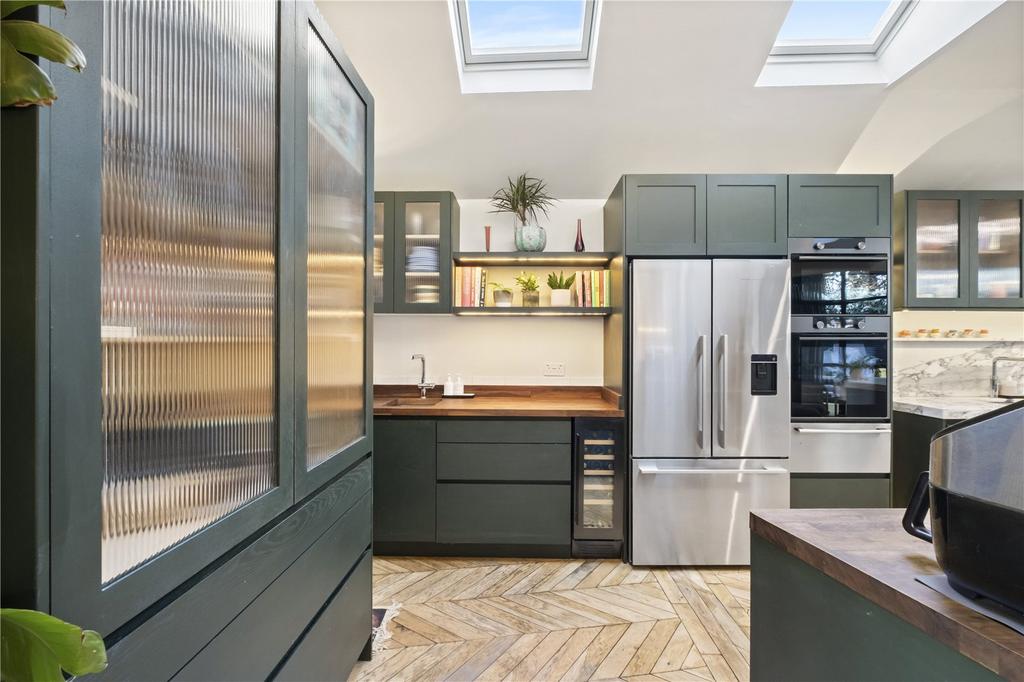 Picture No. 32