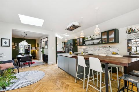 undefined, Hertford Avenue, East Sheen, SW14