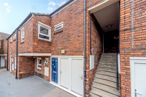 1 bedroom apartment for sale, Albany Close, Harringay, London, N15