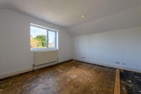 186 The Common, Holt, Trowbridge, BA14 6QL