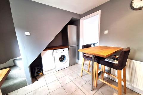 1 bedroom terraced house to rent, Dunstable Road, Toddington