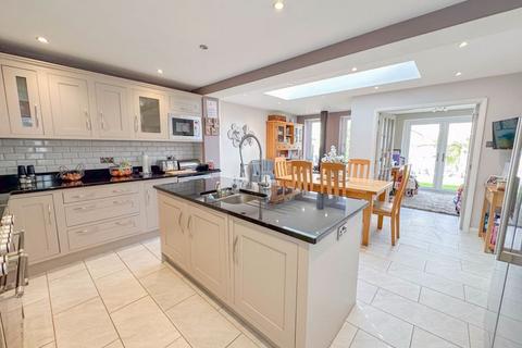 4 bedroom semi-detached house for sale, Beech Avenue, Shepton Mallet