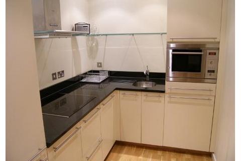 1 bedroom apartment to rent, Hosier Lane, EC1A