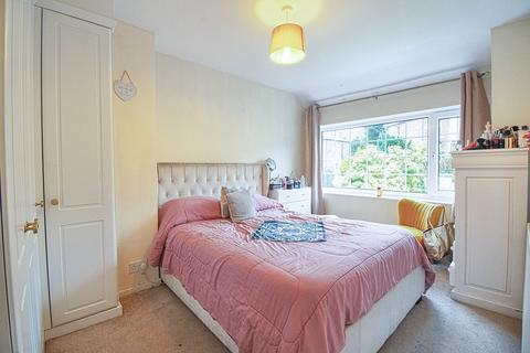 3 bedroom semi-detached house for sale, Woodhill Road, Leeds LS16