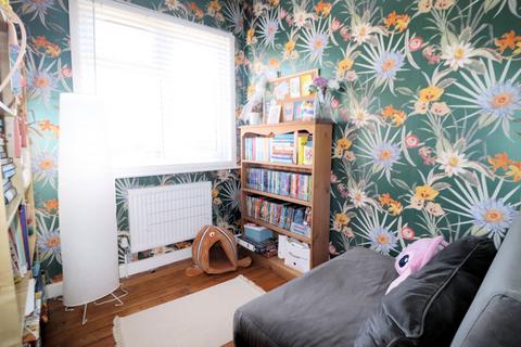 94 Northend Road, Erith, DA8 3QH