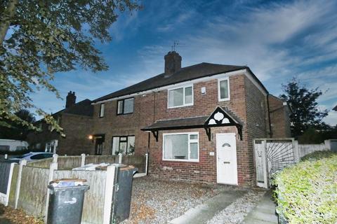 3 bedroom semi-detached house to rent, Mossford Avenue, Crewe, CW1 3RT